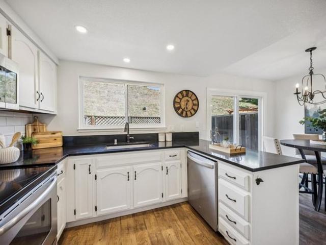 Townhouse for sale in Novato, California