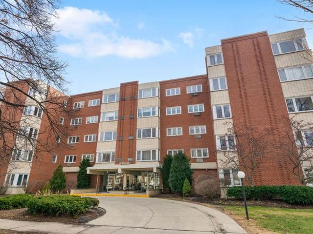 Condo for sale in Evanston, Illinois