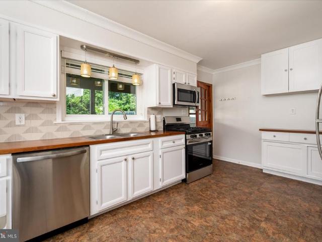 House for sale in Davidsonville, Maryland