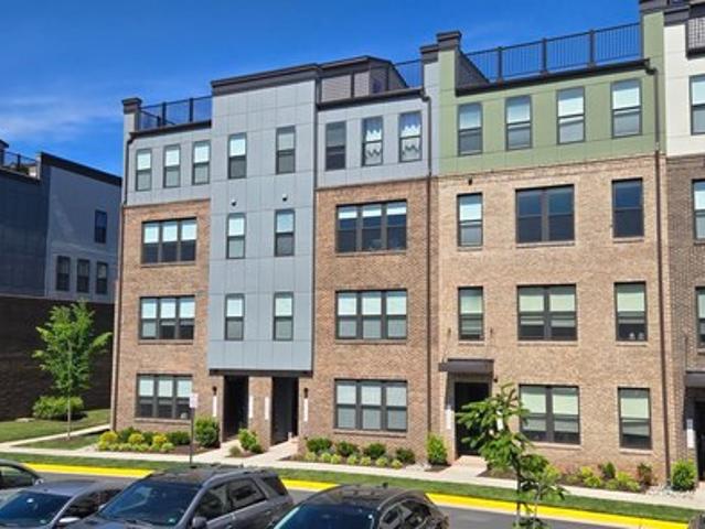 Condo for sale in Virginia