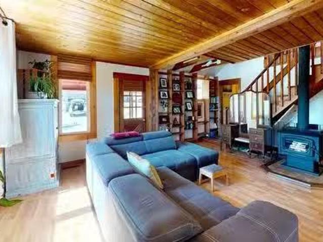 House for sale in Rossland, British Columbia