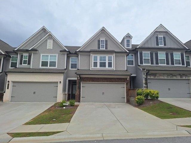 Townhouse for sale in Suwanee, Georgia