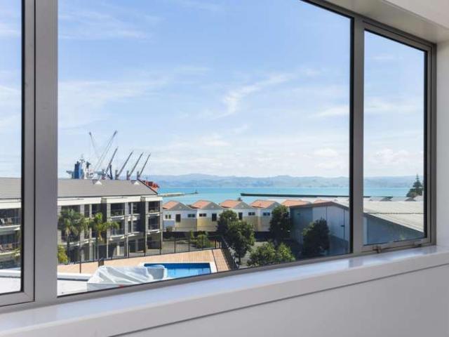 Apartment for sale in East Coast