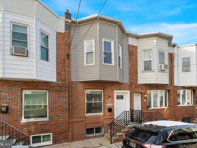 Townhouse for rent in Philadelphia