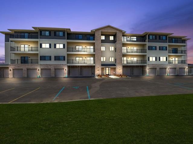 Condo for sale in Merrillville, Indiana