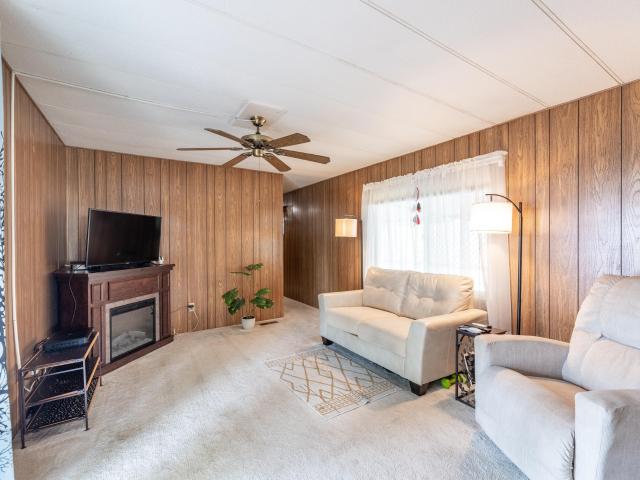 House for sale in Shasta, California