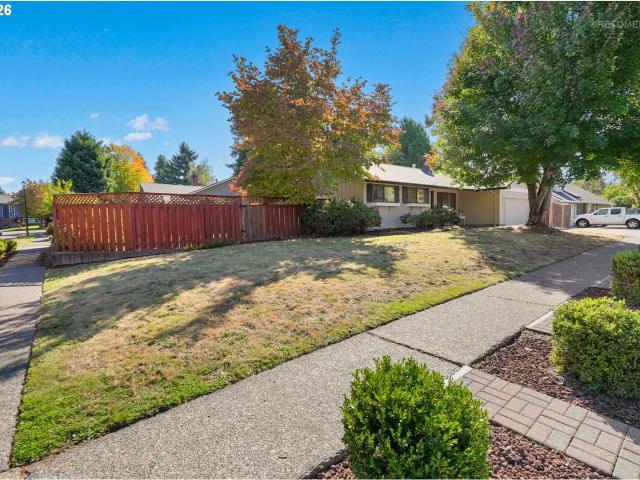 House for sale in Tualatin, Washington County