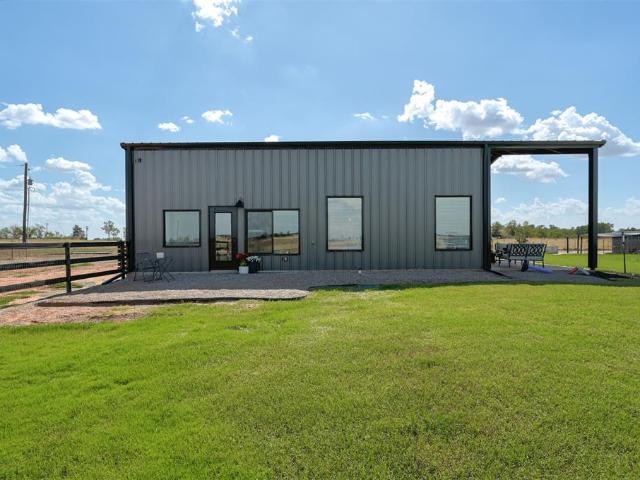 House for sale in Crescent, Logan County
