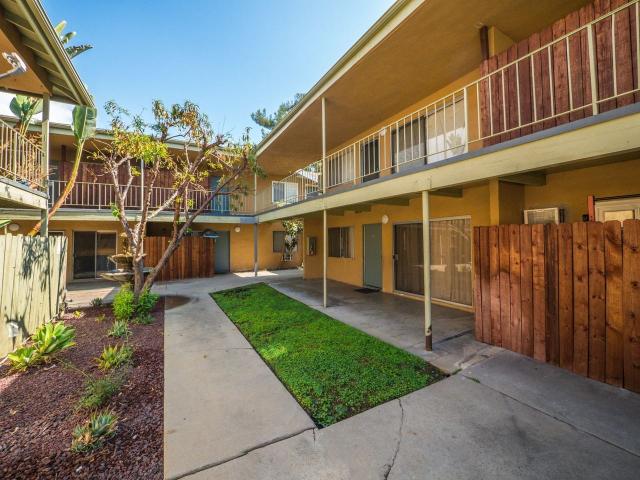 Apartment for rent in Van Nuys Neighborhood Council District, Canoga Park