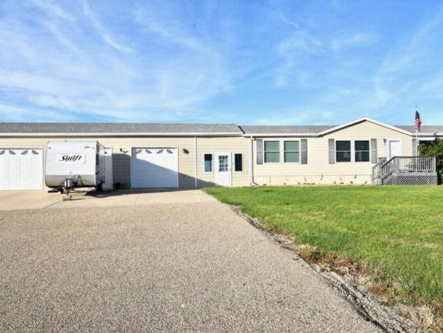 House for sale in Fort Pierre, Stanley County