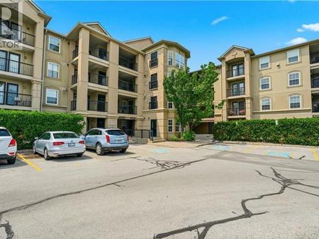 Condo for sale in Burlington, Ontario