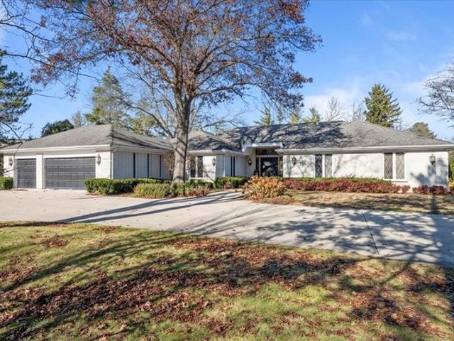 House for sale in Highland Park, Illinois