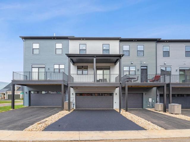 Townhouse for sale in Old Trail, Crozet