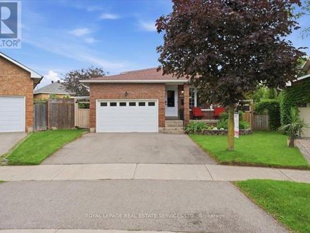 House for sale in Oakville, Ontario