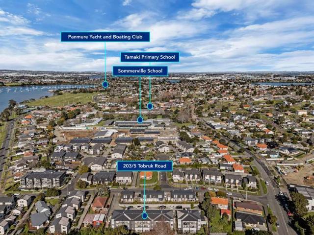 Apartment for sale in Panmure, Oroua County