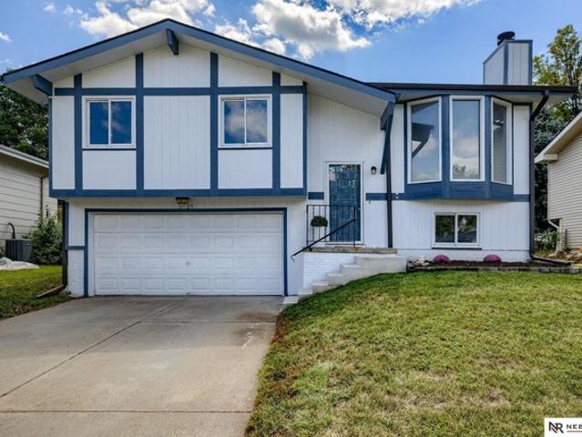 House for sale in West 