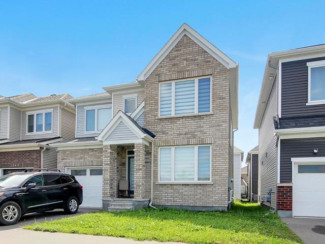 Apartment for rent in Barrhaven West, Ottawa