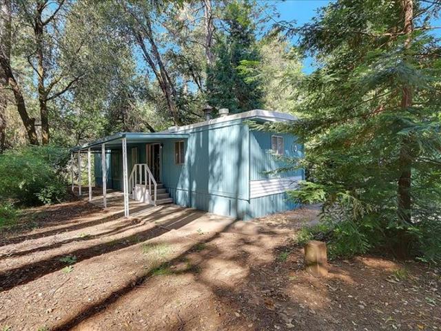 House for sale in Pine Grove, California