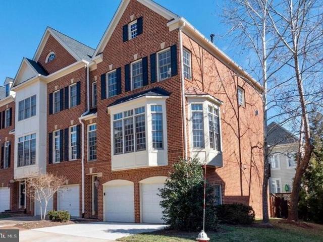Condo for sale in Virginia