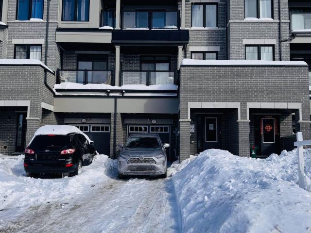 Townhouse for rent in Woburn, Ontario