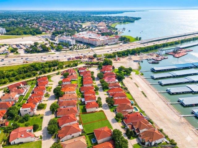 Land for sale in Lakeside Village, Rockwall