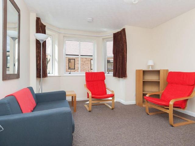 House for rent in Southside, Scotland