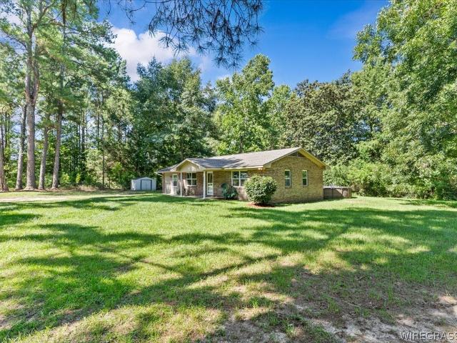 House for sale in Kinston, Alabama