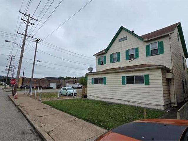 House for sale in New Kensington, Pennsylvania