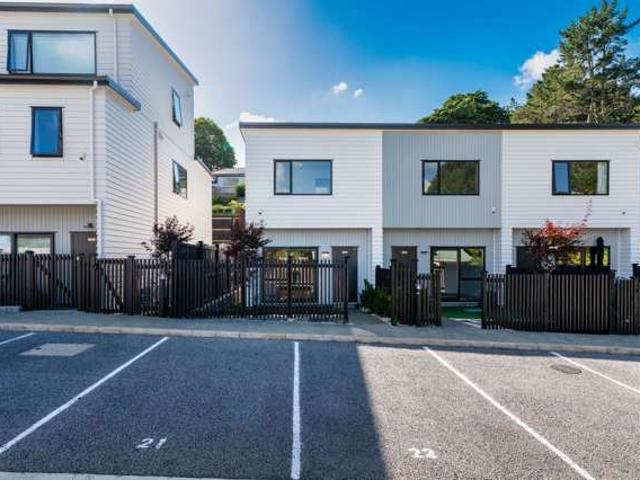 House for sale in Balmoral