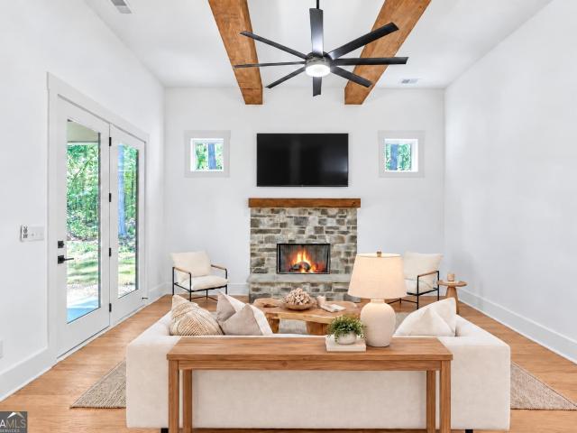 House for sale in Major, Sharpsburg