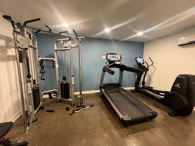 Apartment for rent in Canoga Park, California