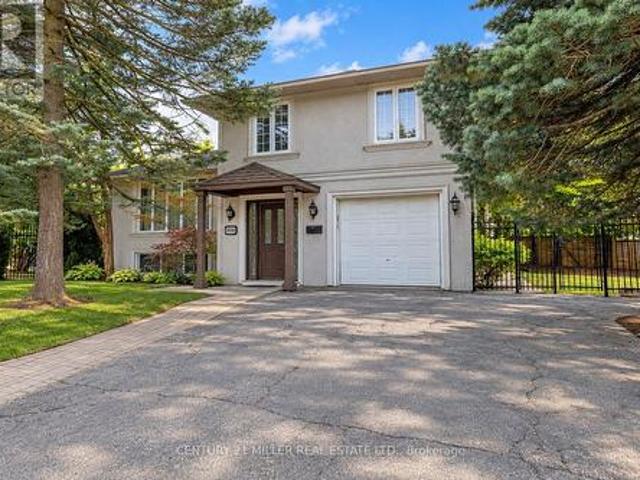 House for sale in Oakville, Ontario