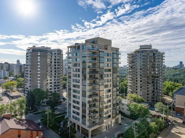 Condo for sale in Wedgewood, Alberta