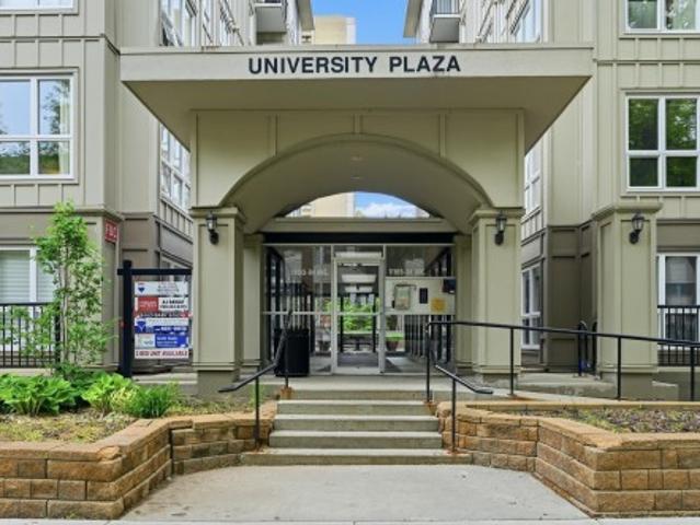Condo for sale in Wedgewood, Alberta