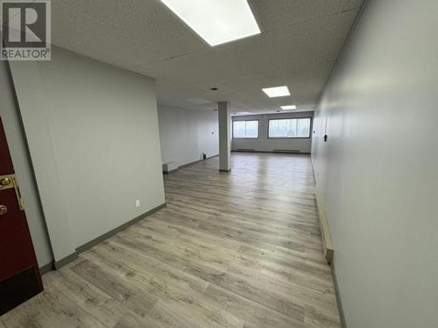 Commercial for rent in Coquitlam