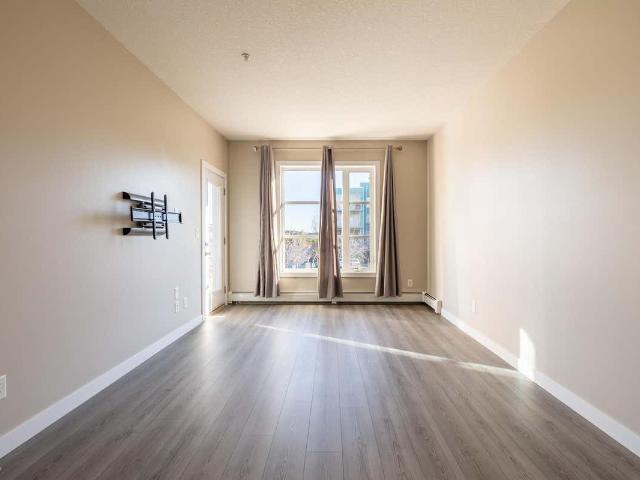 Condo for sale in Wedgewood, Alberta