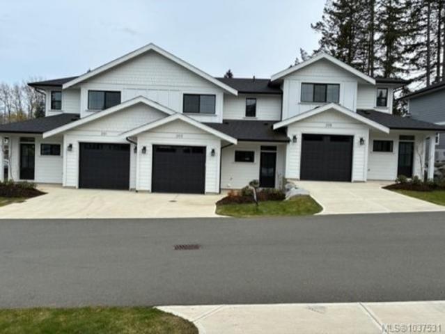 House for sale in Courtenay, British Columbia