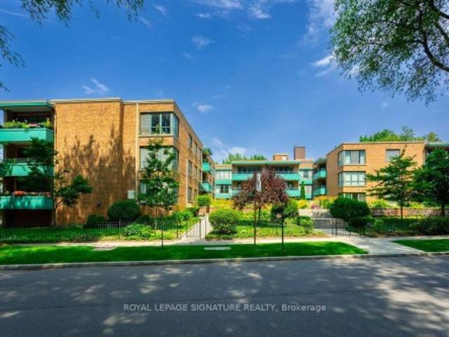 Condo for sale in Woburn, Ontario