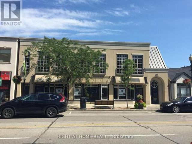 Commercial for rent in Oakville, Ontario
