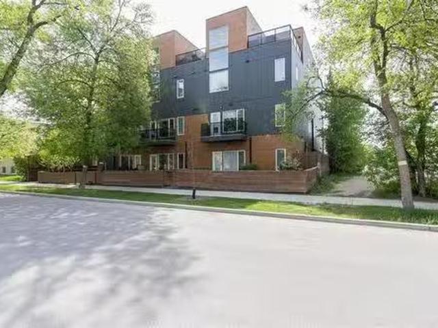 Condo for sale in East St. Paul, Manitoba