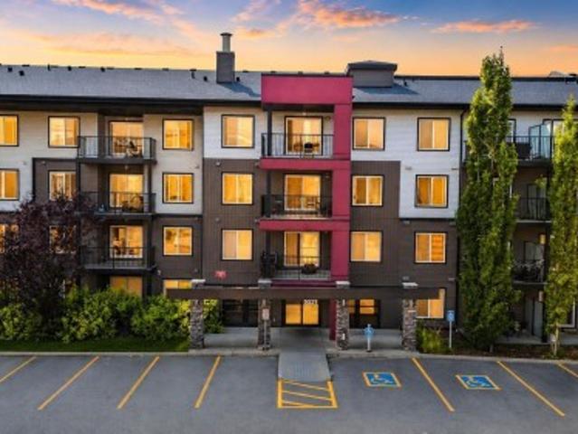 Condo for sale in Wedgewood, Alberta
