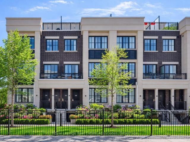 Condo for sale in Woburn, Ontario