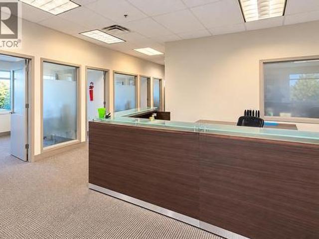 Commercial for rent in Lower Lonsdale, North Vancouver