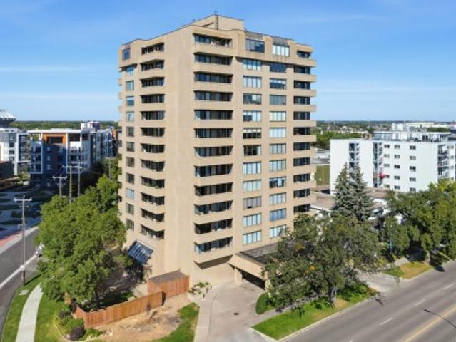 Condo for sale in Wedgewood, Alberta