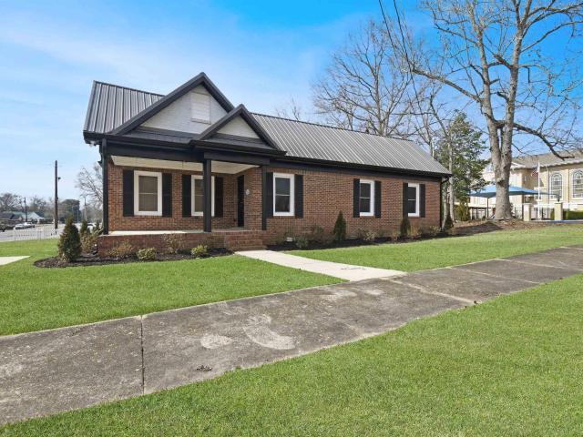 House for sale in Clanton, Alabama