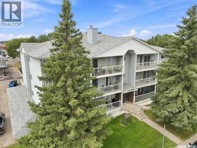Condo for sale in Greystone Heights, Saskatoon