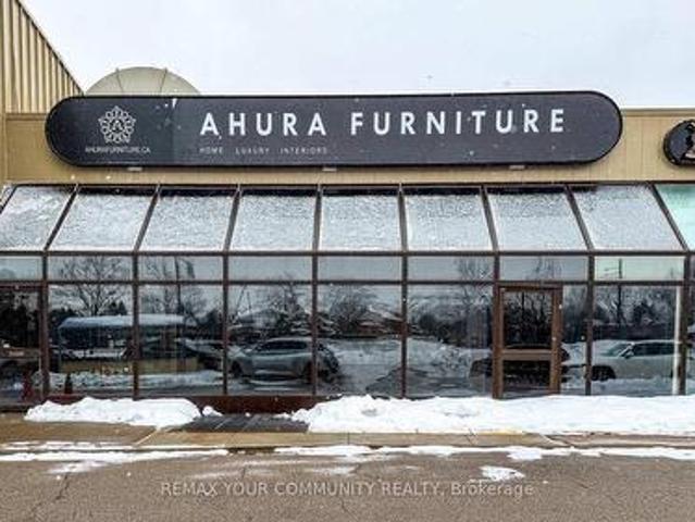 Commercial for rent in York, Ontario