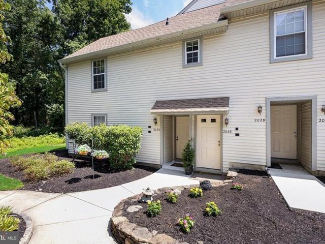Condo for sale in Mount Laurel, New Jersey