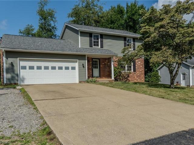 House for sale in Mount Marie Heights, Canton