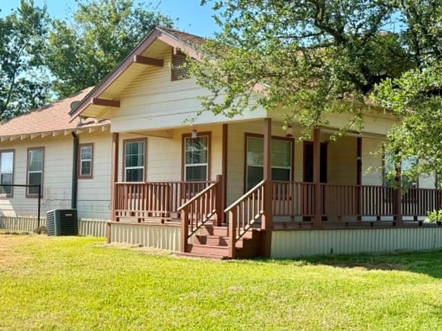 House for sale in Gustine, Texas